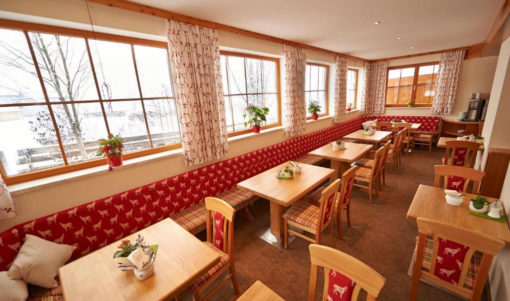 Laerchenhof Hotel Flachau Exterior photo